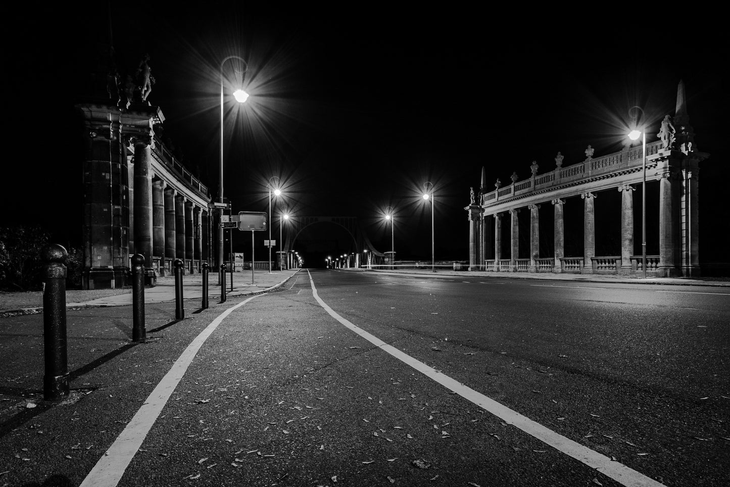 Die Glienicker Brücke bei Nacht